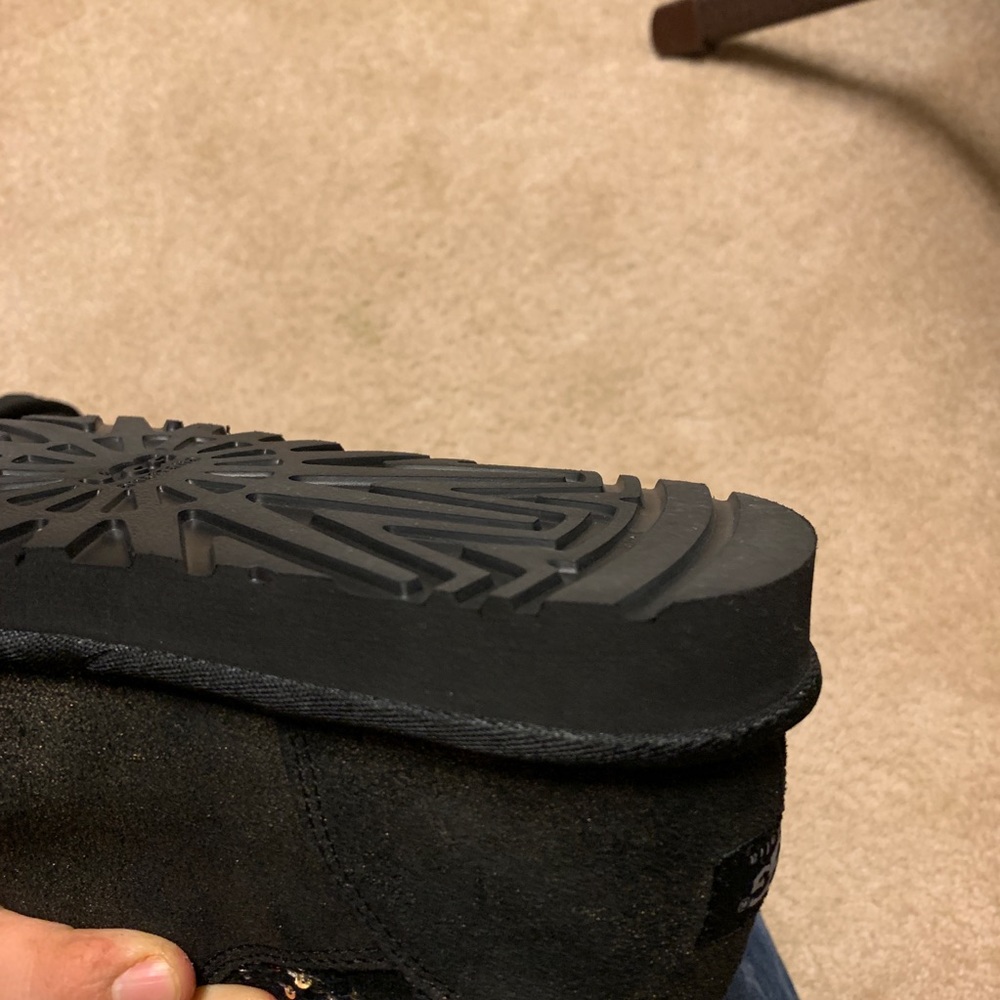 Auth ugg boots - Picture 7 of 7